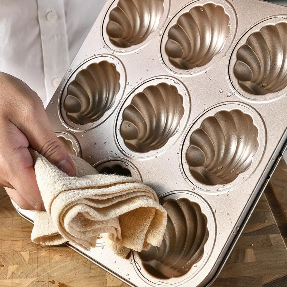 

Easy Demoulding Muffin Tray Cartoon Bear Shaped Non-stick Baking Pan with 9 Grids Food Grade Stainless Steel for Diy Cake Cookie
