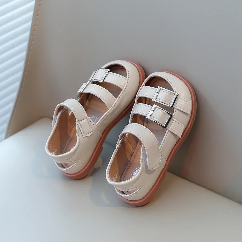 Girls Half Sandals 2024 Spring Summer Fashion New Kids Summer Shoes Leather with Metal Buckles Cut-outs Breathable Popular Soft 4