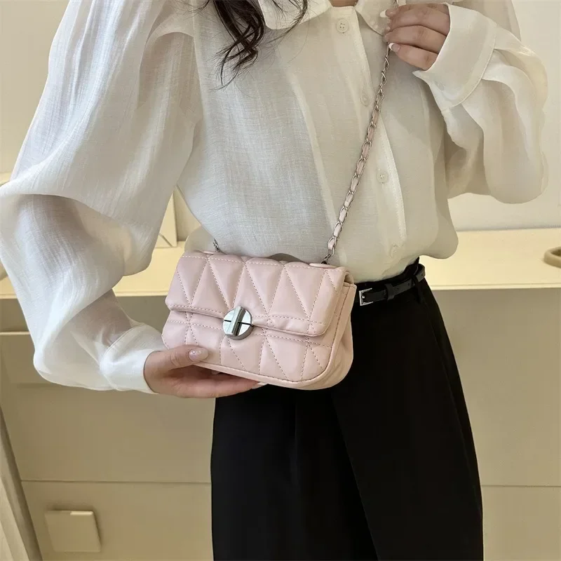 

Bag women 2023 spring and summer new solid color texture small square bag foreign fashion crossbody bag underarm bag