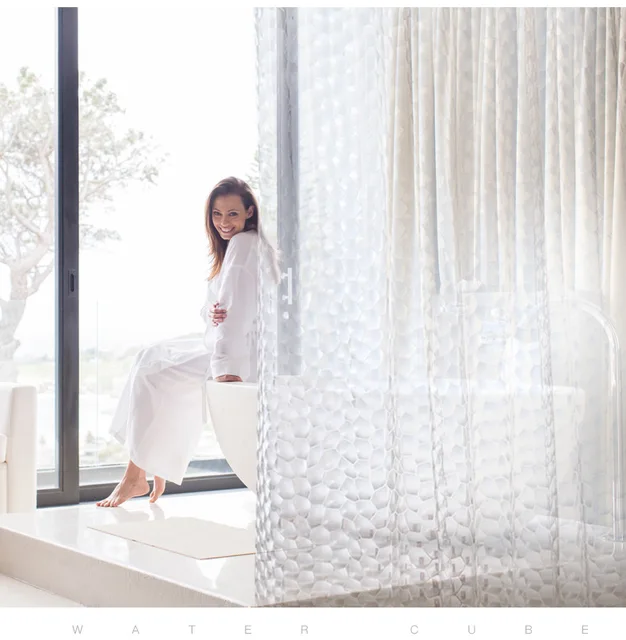 Tenda da doccia decorativa per bagno stampata con cubo d'acqua semitrasparente irregolare 3D, set di tende da doccia impermeabili per bagno di fascia alta 2