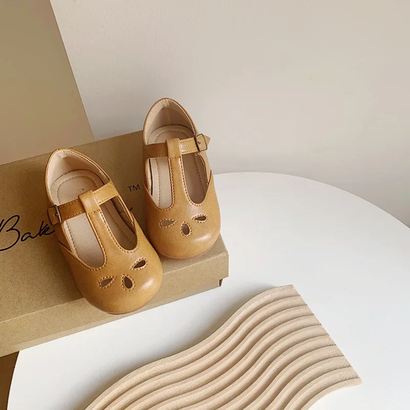 Leather Shoes, Girls Shoes, Girls Flats, Girls Sandals, Summer Retro Hollow