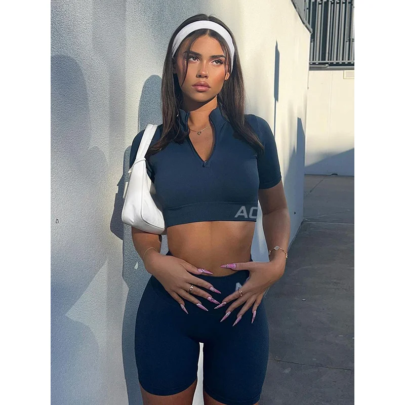 

Gymdolphins Female Fashion Letter Printed Sports Suit Short Sleeves Zippered Top Tight Shorts Yoga Fitness Set For Women