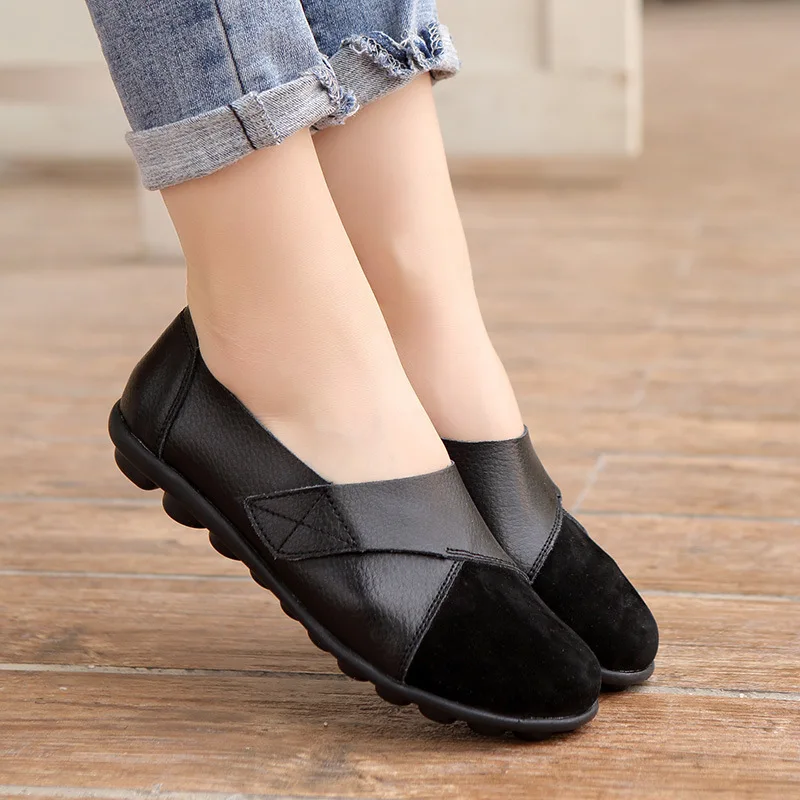 WOIZGIC Women's Female Mother Woman Genuine Leather Soft Shoes Flats Loafers Mocassin Boat Hook Loop De Mujer Big Size 42 43 44 4