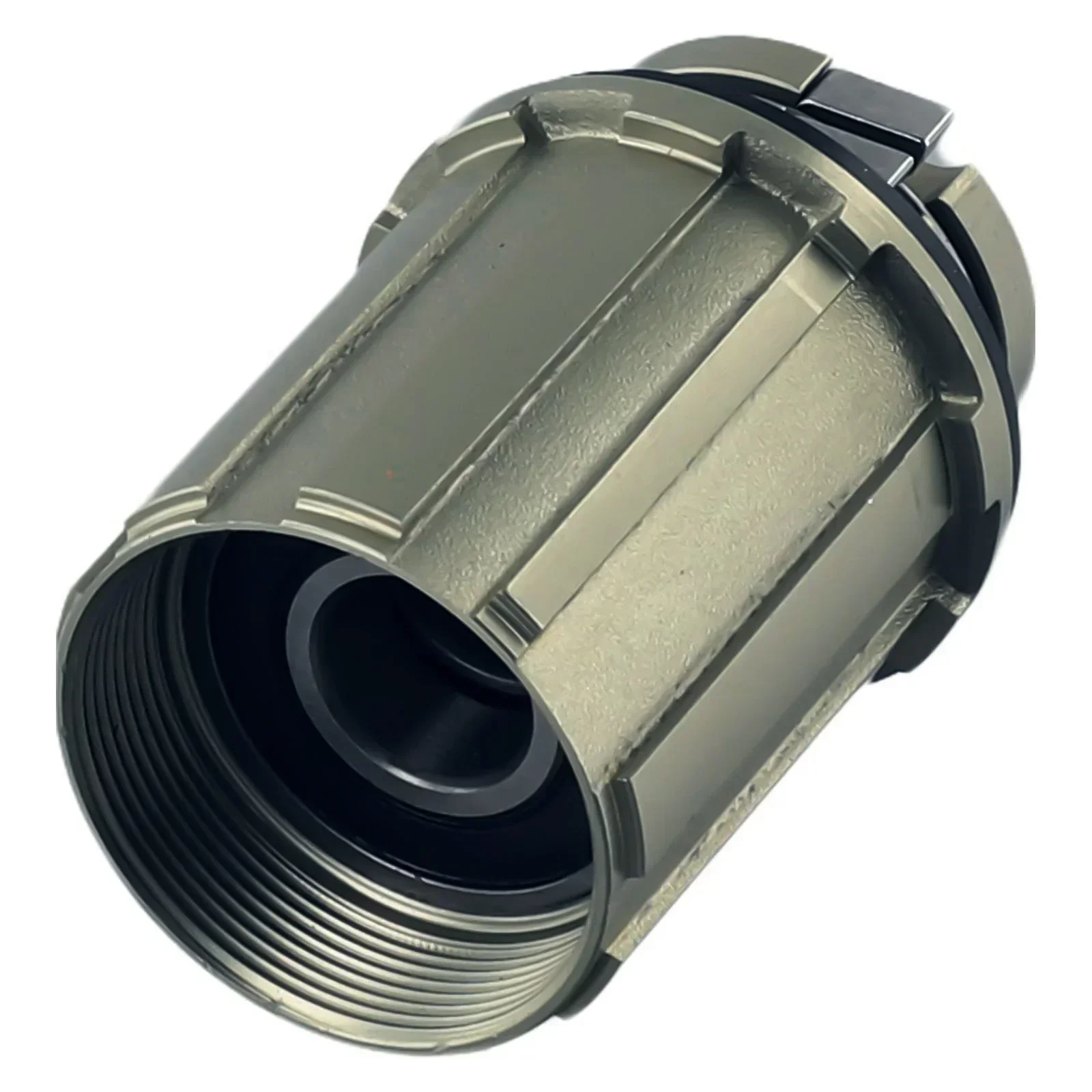 1x 라쳇 바디 11단 프리휠로 자전거 성능을 업그레이드하세요. 산악 도로 자전거용으로 효율성과 수명이 향상됩니다.