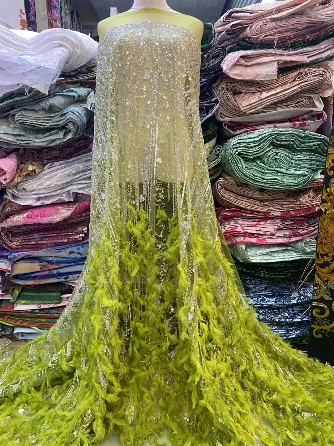 

Luxurys French Feathers Tulle Lace Fabric 2023 High Quality African Lace Fabric With Sequins Nigerian Lace Fabrics For Wedding