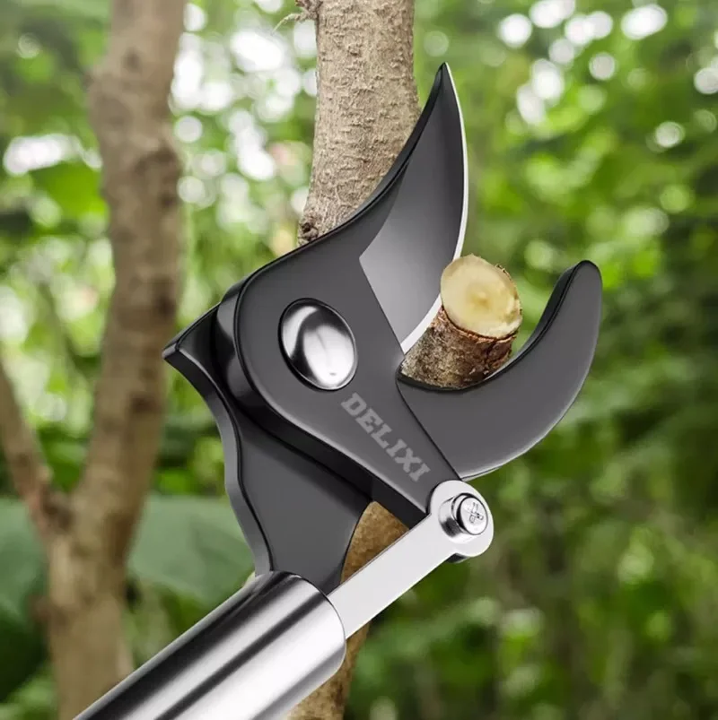 Description Picture 4 of itemProfessional Pruning Shears Stainless Steel Fruit Tree Stretch Scissors Garden Tool Vineyard Pruning Shears Garden Hand Tools