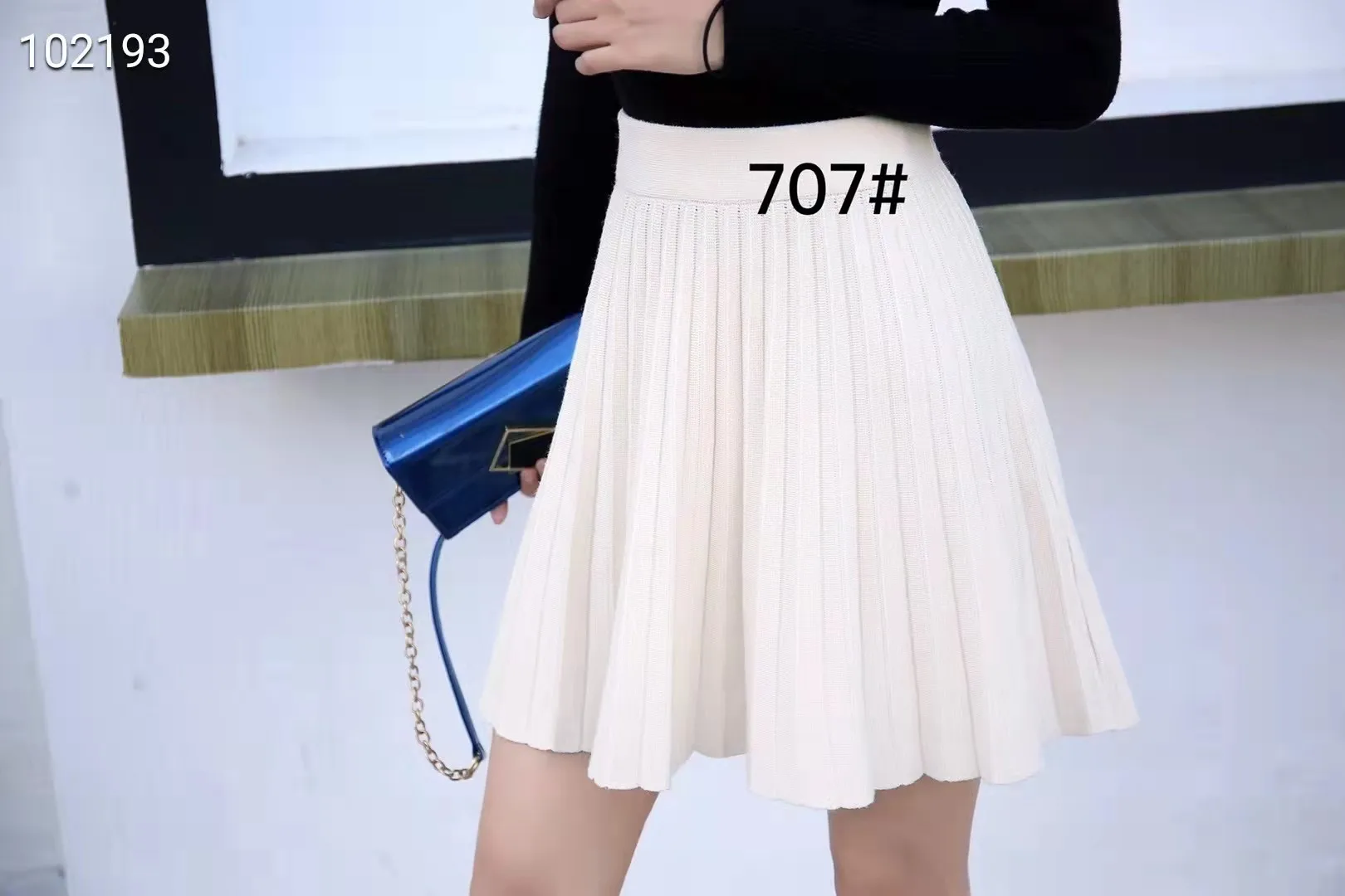 2022 Knitted Mini Skirts Vintage Elastic Waist Slim Pleated Faldas Autumn Winter Solid All-match High Street Elegant Jupes skorts for women