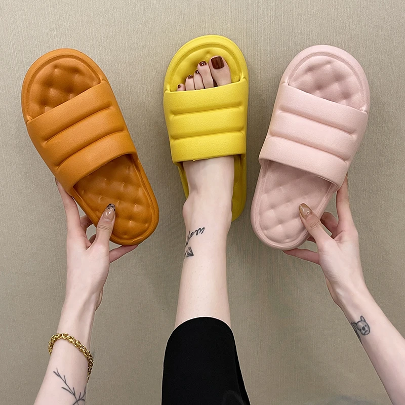 

2022 Mute EVA Sofa Slides Women Thick Sole Soft Indoor Slippers Women Anti-slip Sandals Men Summer Platform Women Shoes Bath