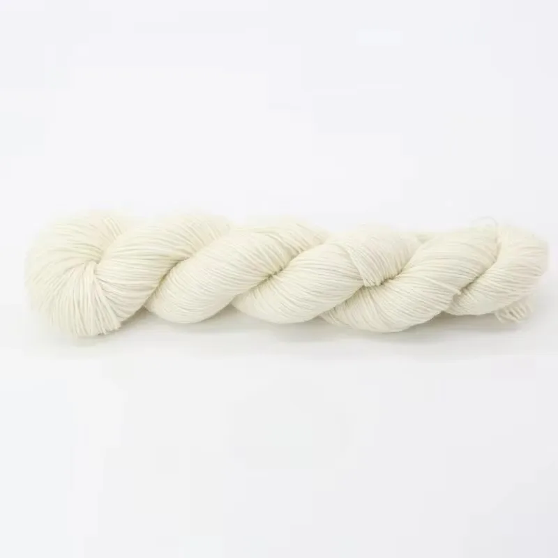 Hand-Dyed Gradient Wool Yarn - 100g, 270m for Knitting & Crocheting Sweaters and Scarves