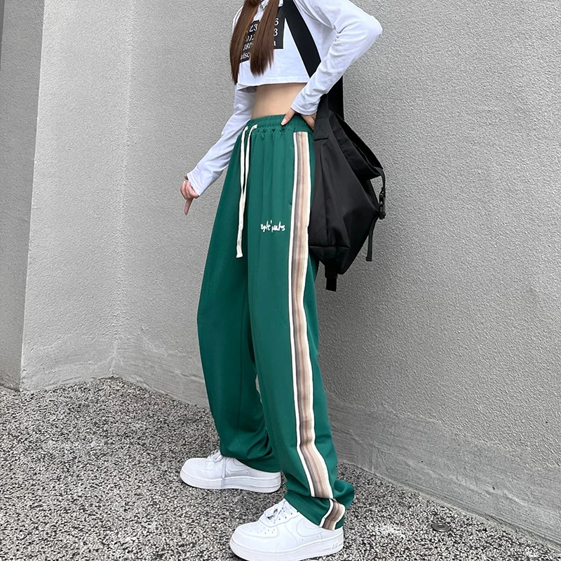 ladies cropped trousers 2022 Spring and Autumn new black loose embroidery letters casual pants straight pants INS tide pants cargo capris