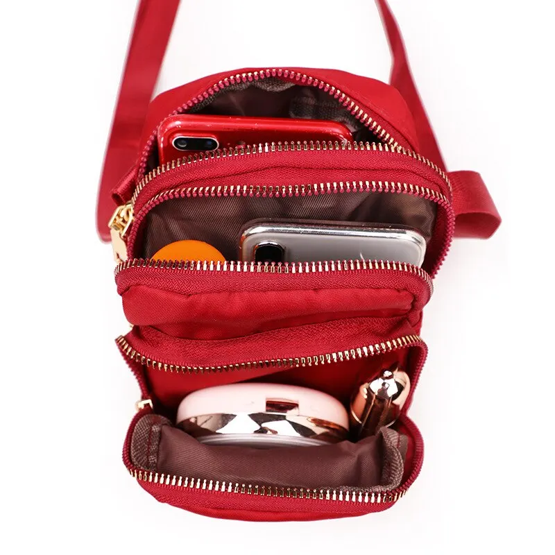 Women's Waterproof Multifunction Shoulder Bag and Wristlet