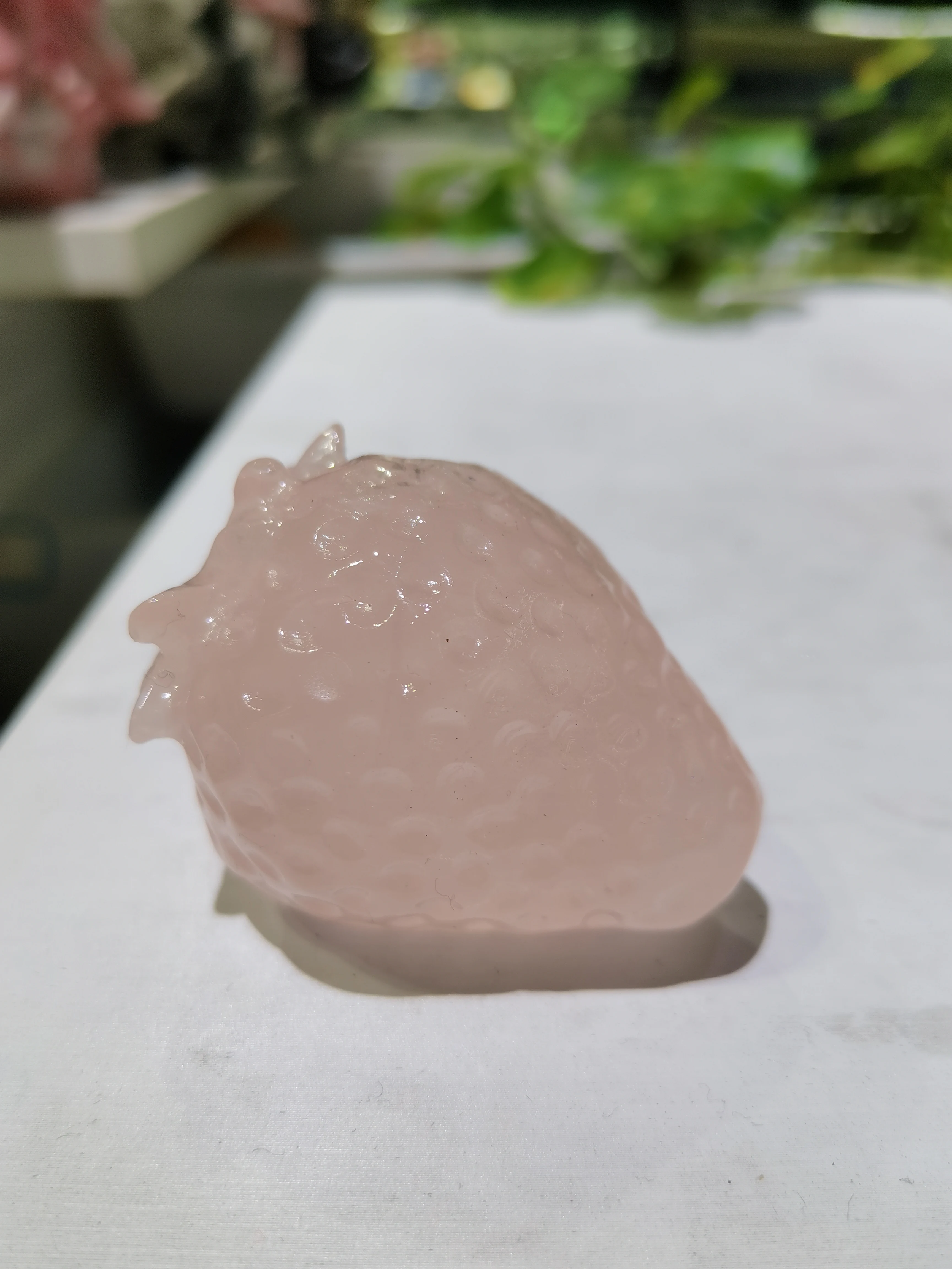 Natural Crystal Strawberry Rose Quartz Hand Carved Reiki Gemstone Crafts Home  Ornament Children Gifts 3