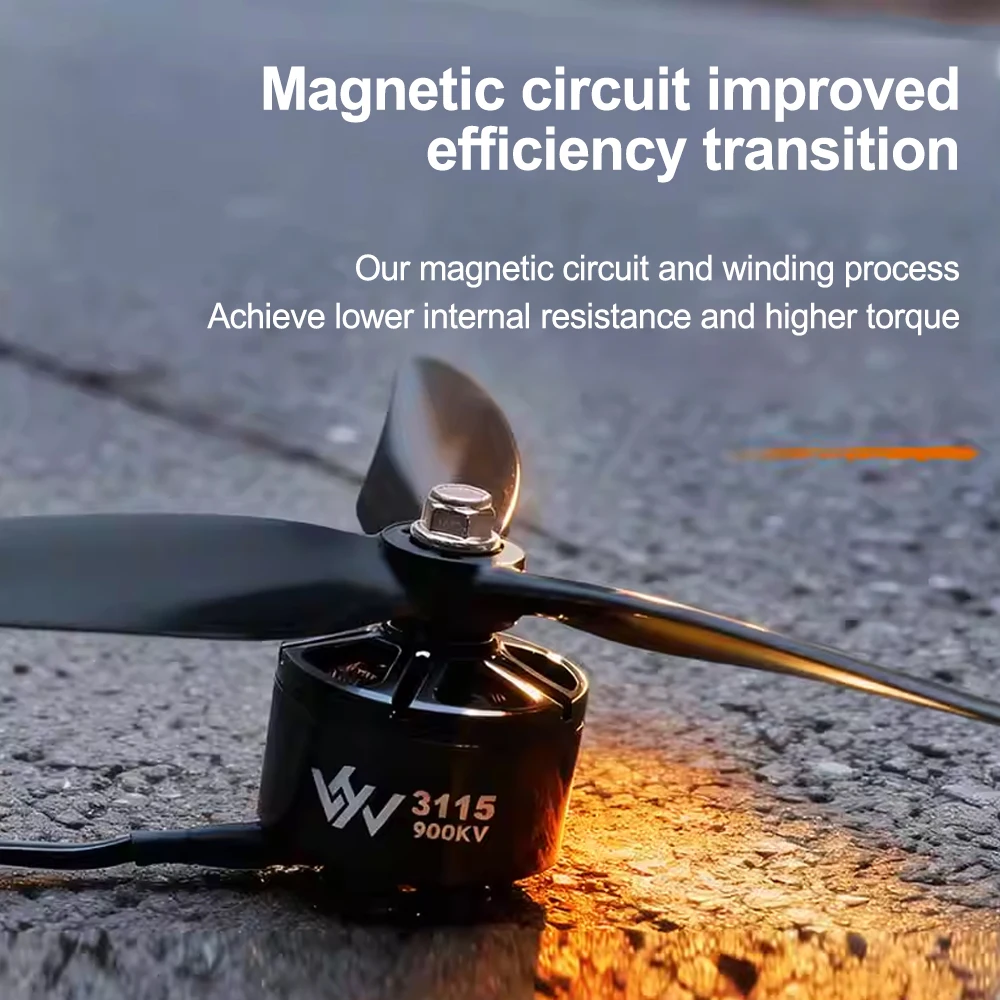 Moteur brushless 900kV pour drone de course avec son support de fixation