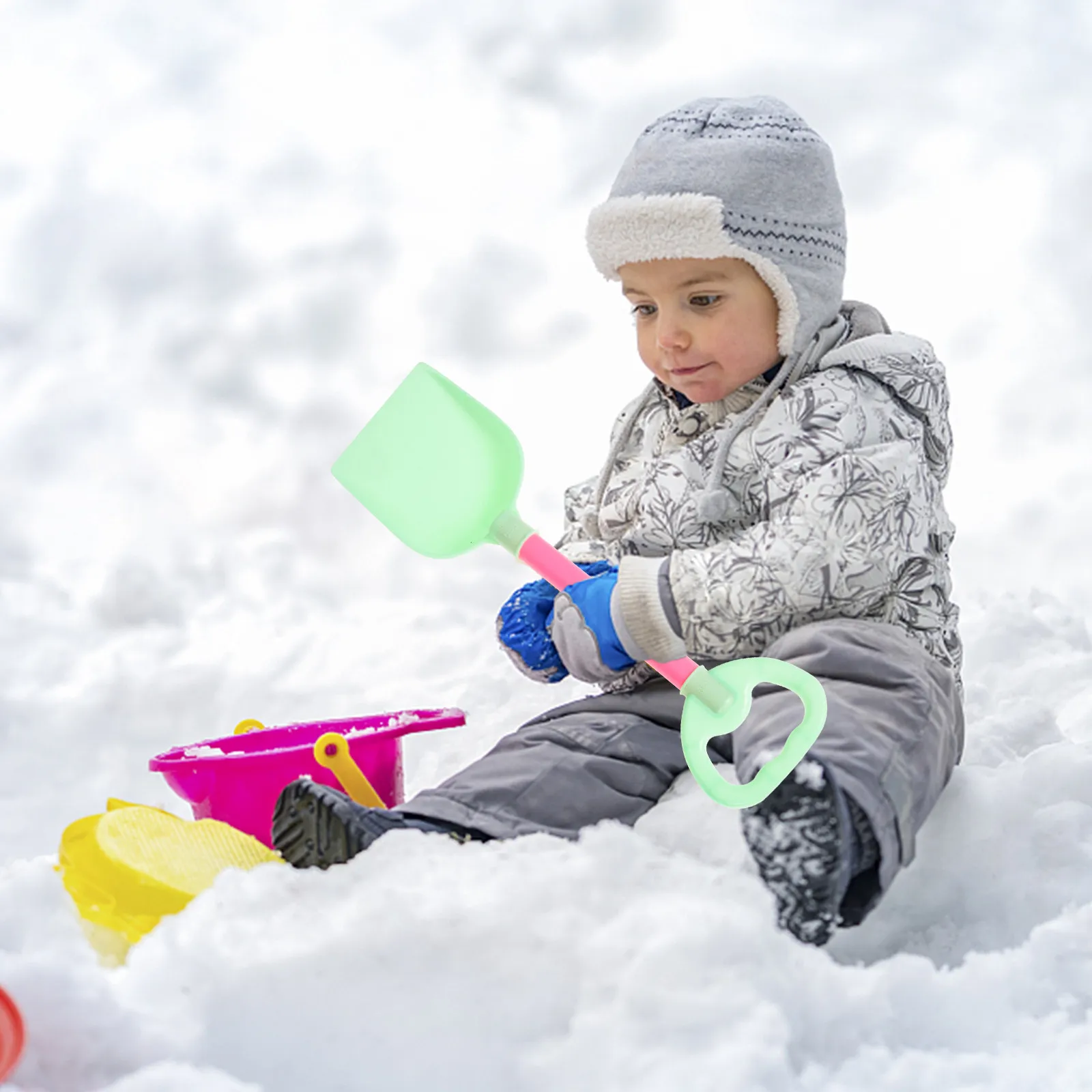 8Pcs 어린이 모래 삽 키트 해변 놀이터 사용을 위한 밝고 재미있는 디자인 안전하고 무독성 내마모성 어린이 야외 활동