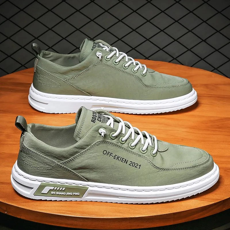 

New Men's Flat Casual Shoes Ice Silk Canvas Shoes Versatile Soft Bottom Casual Sports Shoes Comfortable Breathable Men's Shoes