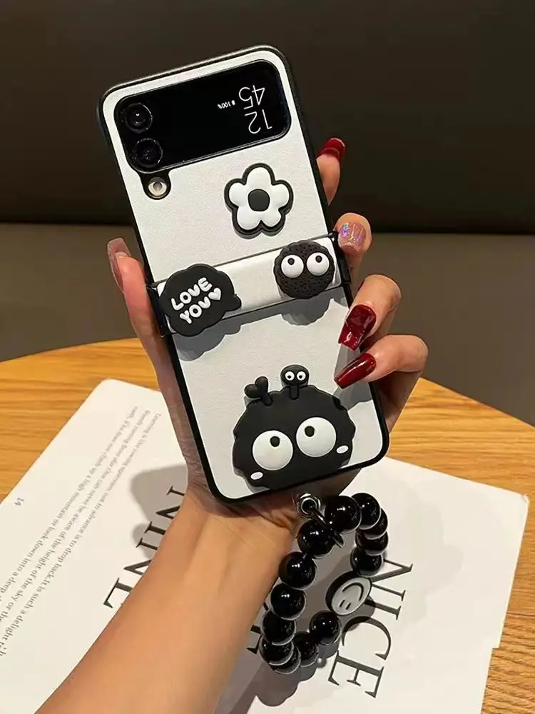 Custodia per telefono con catena a forma di braccialetto con perline a forma di fiore di carbone per Samsung Galaxy Z Flip 4 ZFlip5 Zflip 6 ZFlip3 con cerniera protettiva_voghion.com