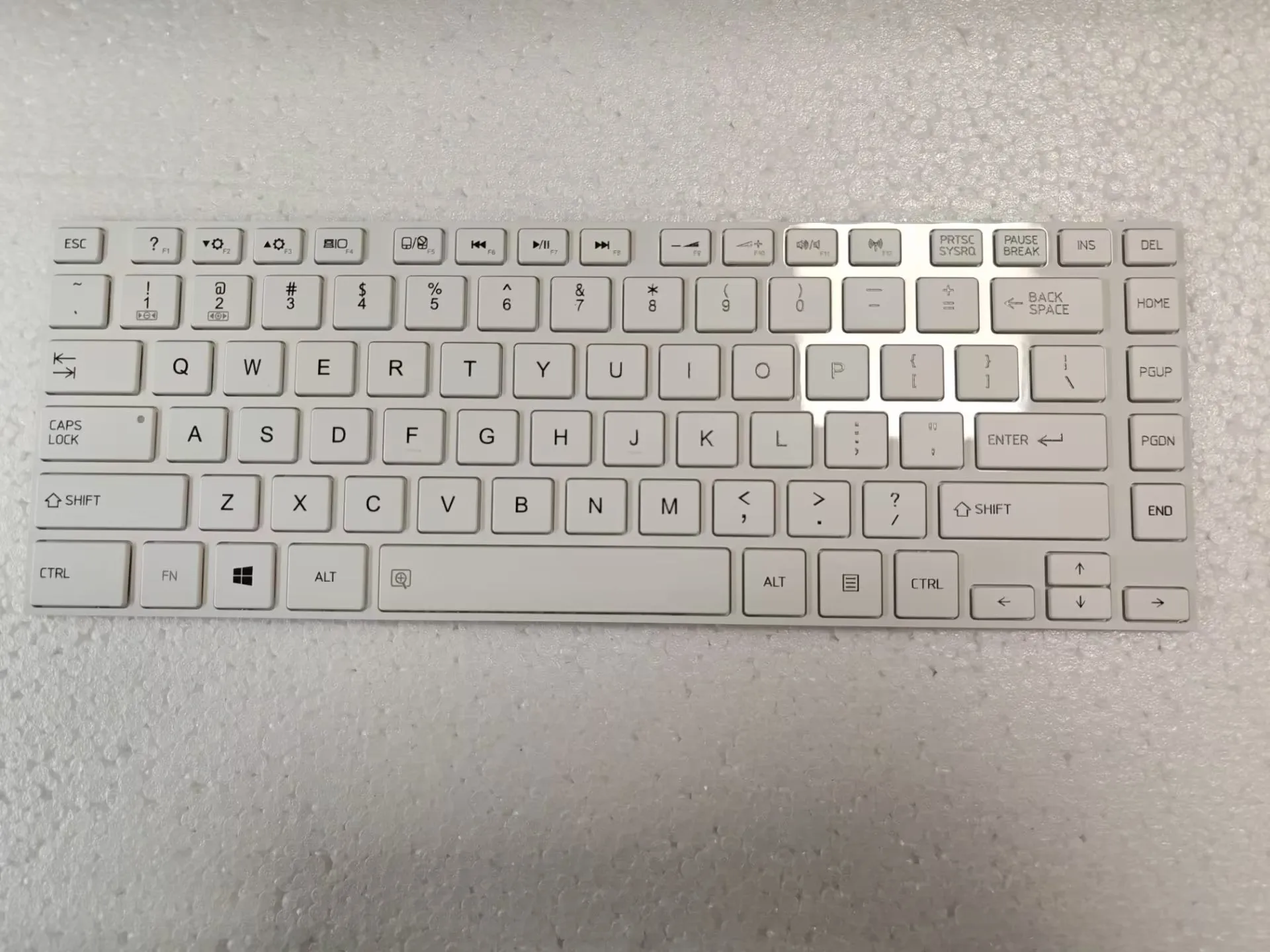 

Новинка для Toshiba satellite L40-A L45-A L45t-a L45D-A L40D-A C40-A C40D-A C45-A C45D-A US белая клавиатура для ноутбука