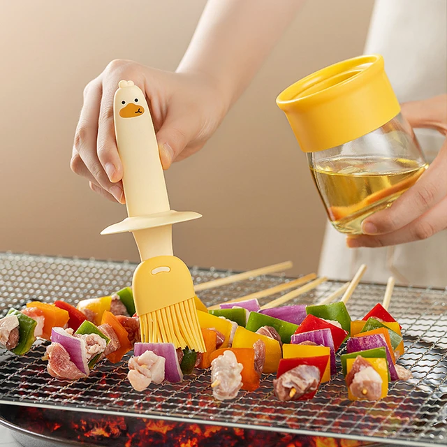 Silicone Cooking Oil Bottle With Basting Brush – My Kitchen Gadgets