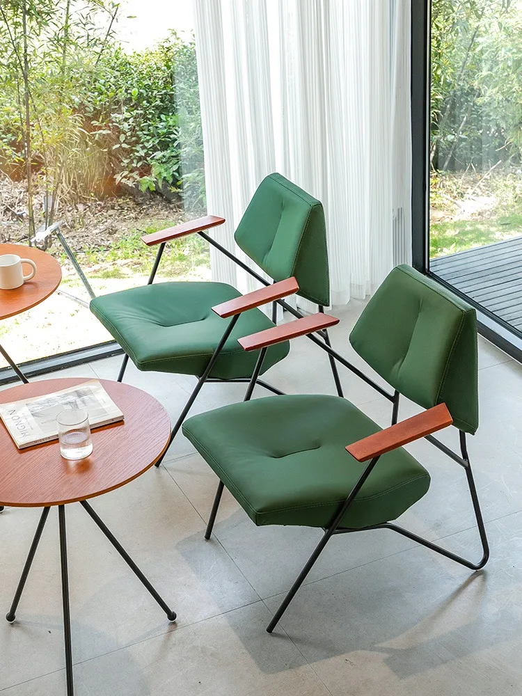 Рисунок 2 - Коммерческая мебель