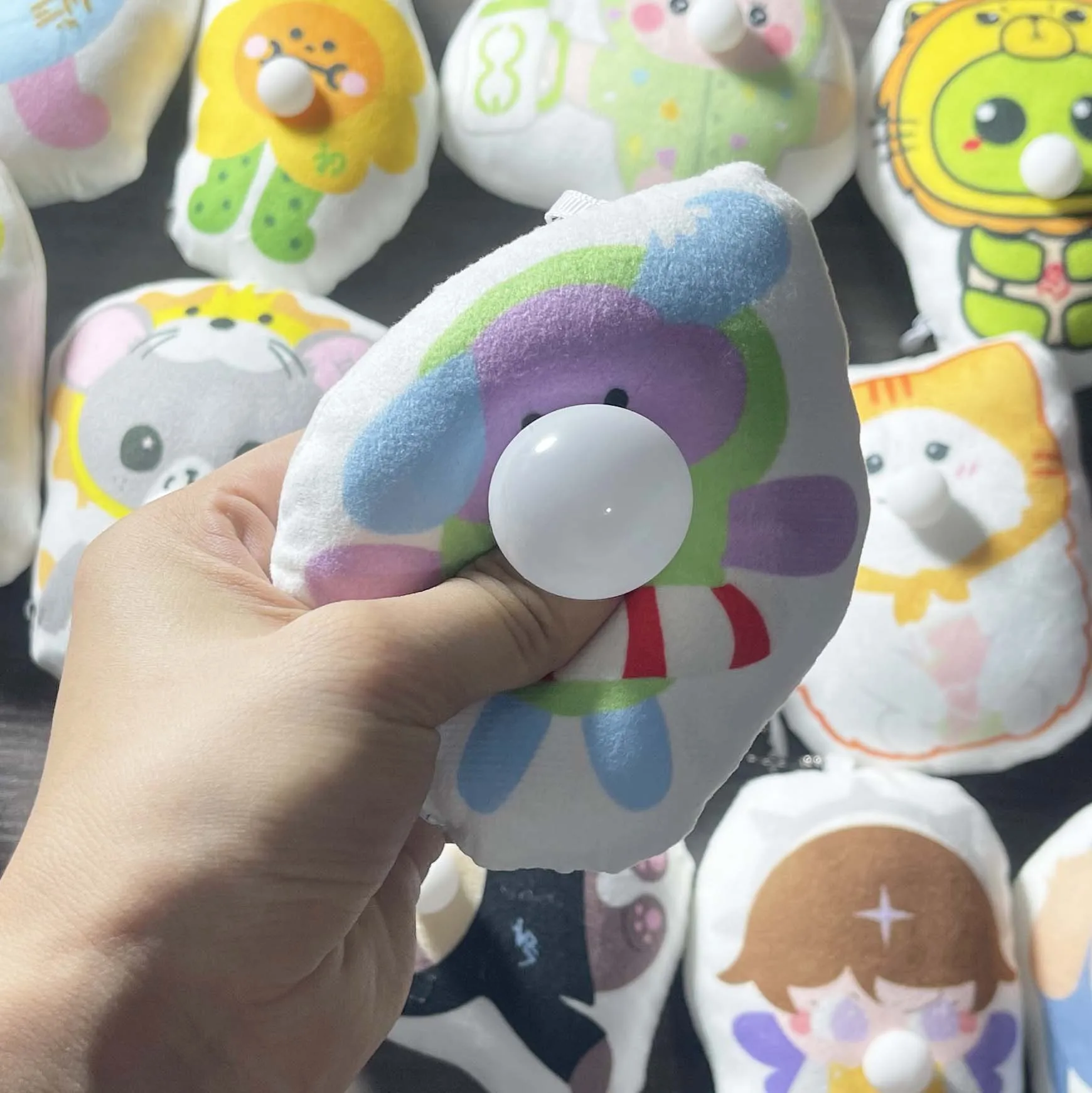 タイ GMMTV CP ソフトぬいぐるみキーホルダー 10 センチメートルきしむ