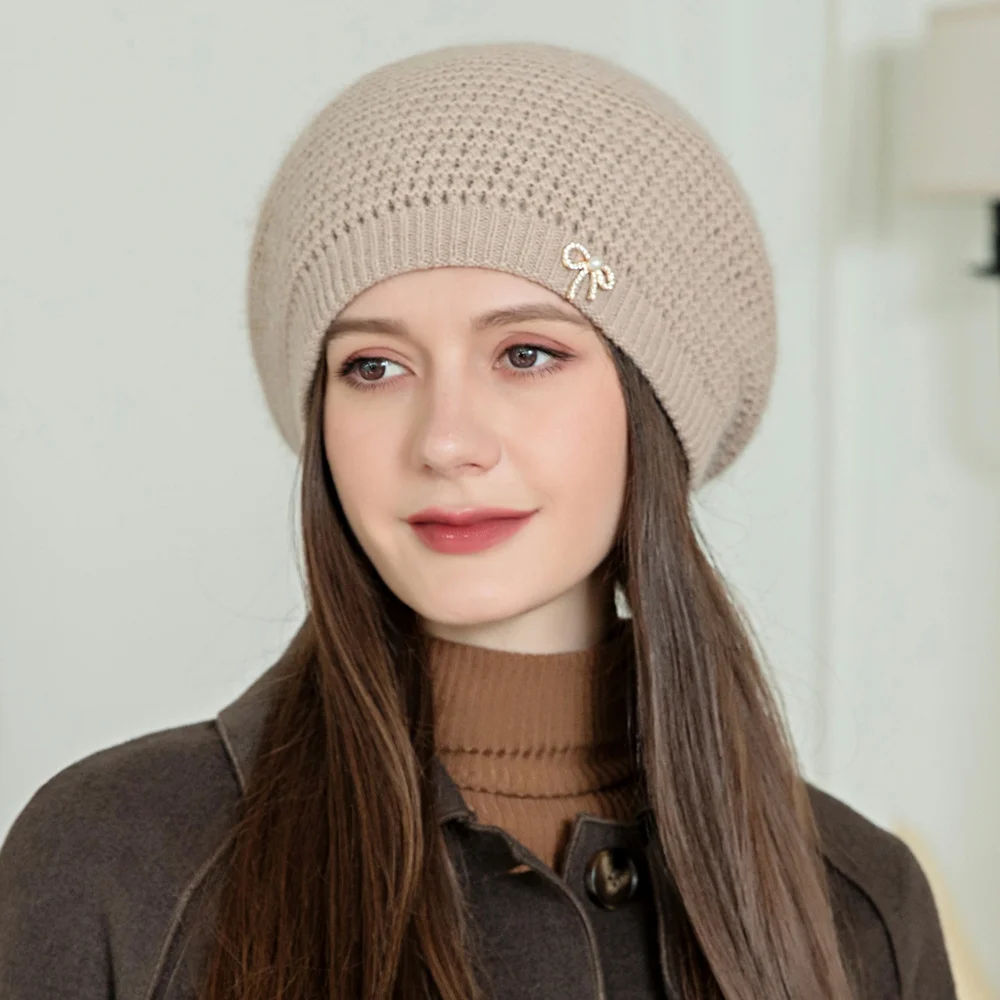 New Women Winter Hat Streetwear Rabbit Fur Blend Warm Cap Fashion Decorate Beanie Hat For Female Casual Knitted Hat