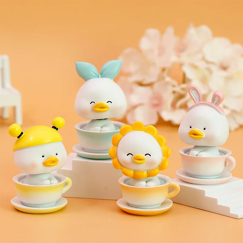 

Duckling Decorations Cute Cartoon Shaking Head Animal Car Interior Car Accessories Kawaii Couple Holiday Gifts