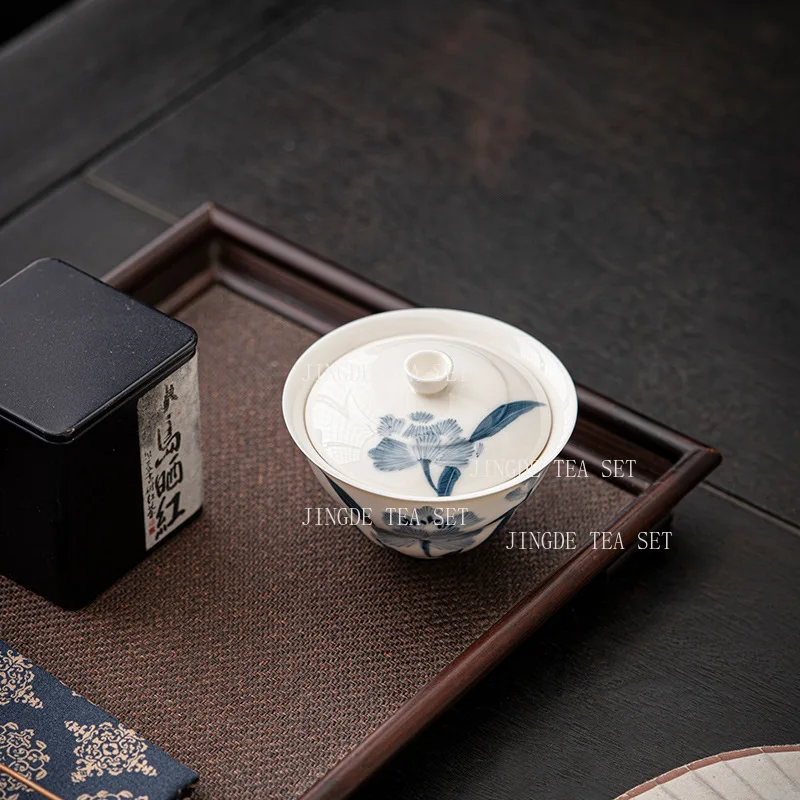 1pcs  Ceramic Tea Cup Lid Bowl Creative Retro Kung Fu Tea Cup Hand-painted Lily Underglaze Color Tea Bowl Gaiwan