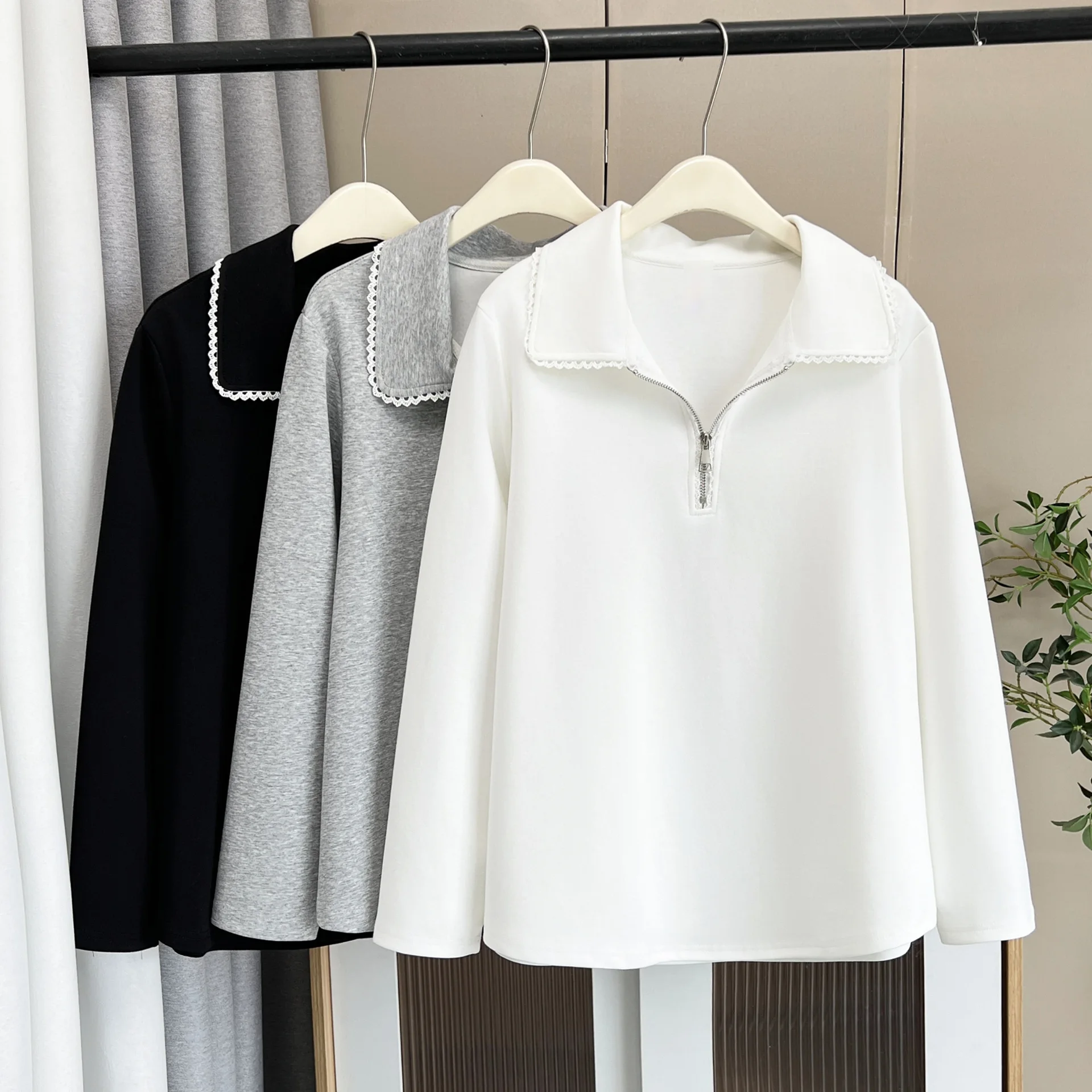 XXXXL Fashion Plus Size Women's T-Shirt New Autumn Style Elegant Lace Lapel And Zipper Long Sleeved Top 1053