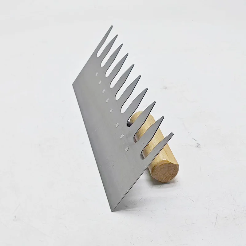 Left Rake Tooth Plastering Trowel Wood handle Carbon steel blade Length 300 mm Groove Depth 50mm Floor Tile Laying