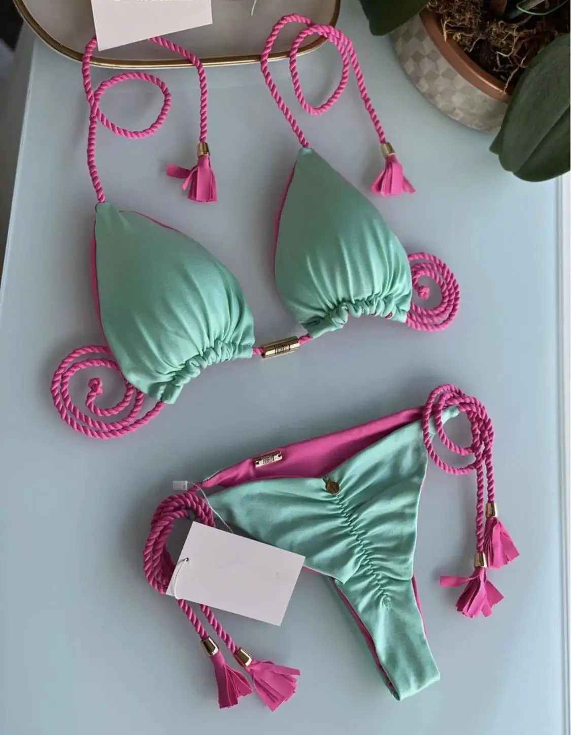 Green Pink