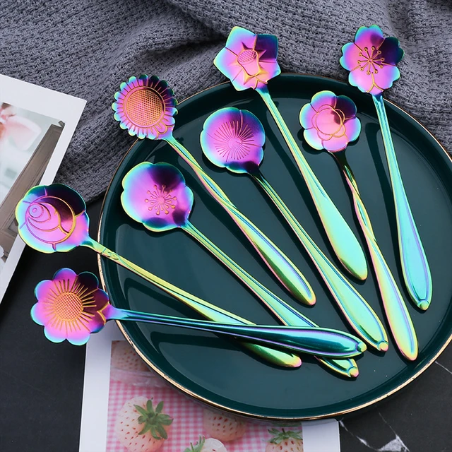 Petite cuillère à café en acier inoxydable à fleurs roses avec à