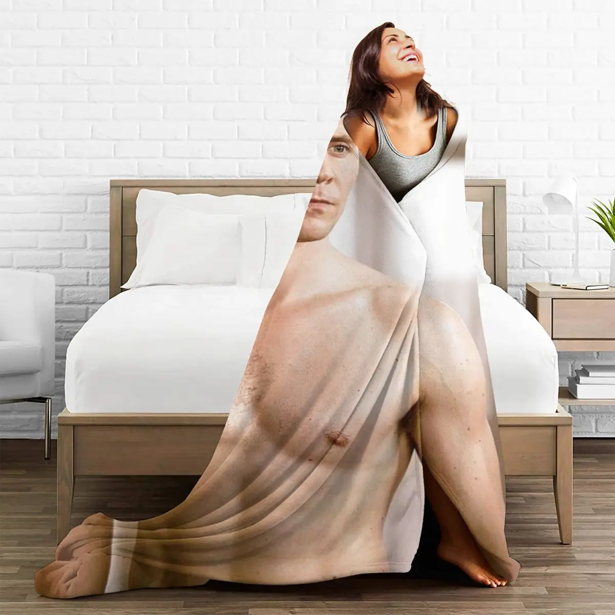 Tom Hiddleston Shirtless ��� ��ȣ ���� �÷��� �� ���� ��⼺ �淮 ���� ������ ��� ħ�� �� ħ�뺸