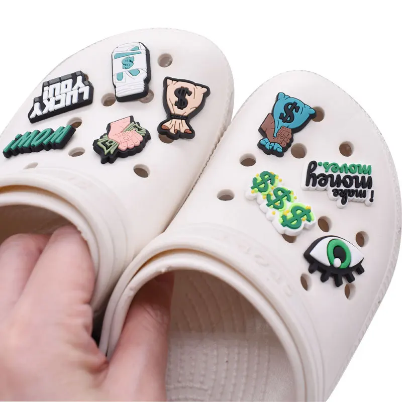 

US Dollar Series Cartoon Shoe Buckles PVC Souvenir Purse Piggy Bank DIY Slippers Accessories Jibz Cros Charms Kids X-mas Gifts