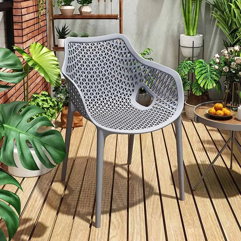 Nordic Modern Cafe Chair Dining Accent Classic Mobile Funky Cafe Chair Office Comfortable Sillas Para Comedor Kitchen Furniture