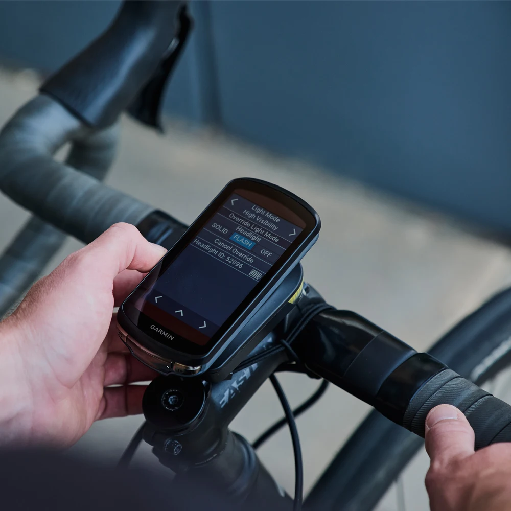RAVEMEN FR300 Luce Diurna Per Bici 300 Lumen Fanalini Anteriori Per Bicicletta Compatibile Con Garmin Wahoo Ciclocomputer 6 RAVEMEN FR300 Luce Diurna Per Bici 300 Lumen Fanalini Anteriori Per Bicicletta Compatibile Con Garmin Wahoo Ciclocomputer 6