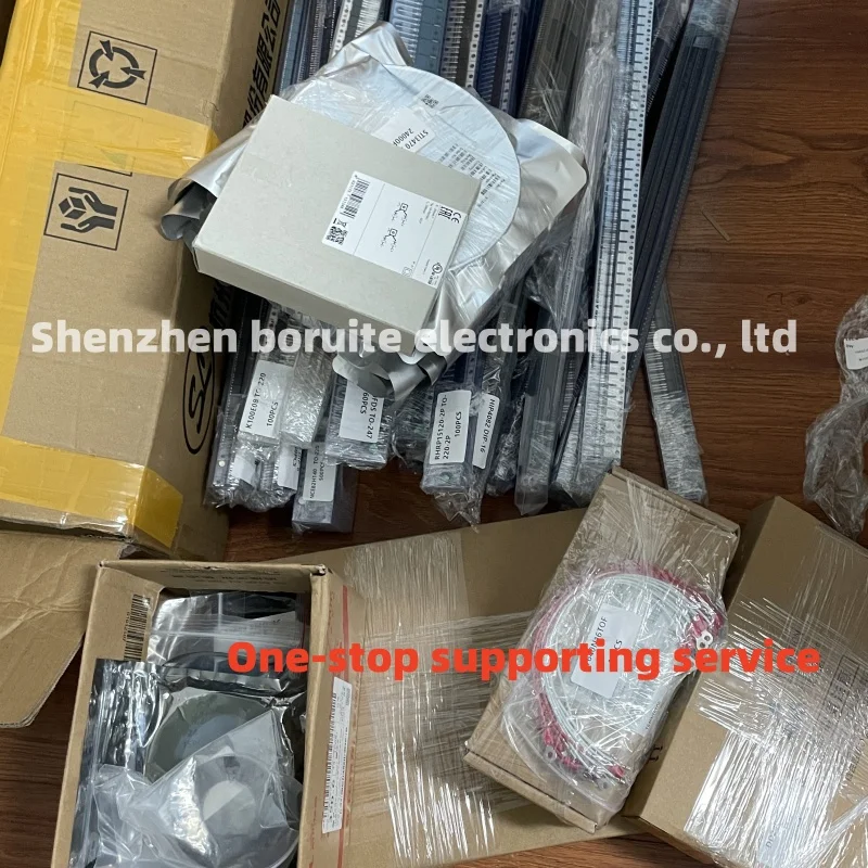SF10JZ47 단방향 SCR F10JZ47 사이리스터는 TO-220F 삼극관에 직접 삽입됩니다.