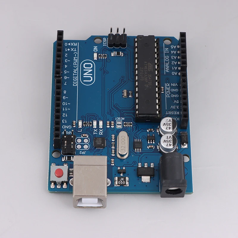 Рисунок 2 - совершенно новый UNO R3 MEGA328P