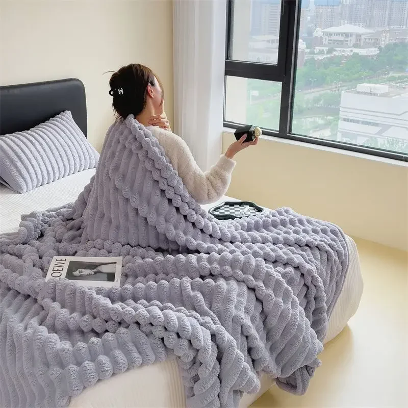 Short-Plush-Imitation-Rabbit-Fur-Blanket-Thickened-Light-Luxury-Cover ...