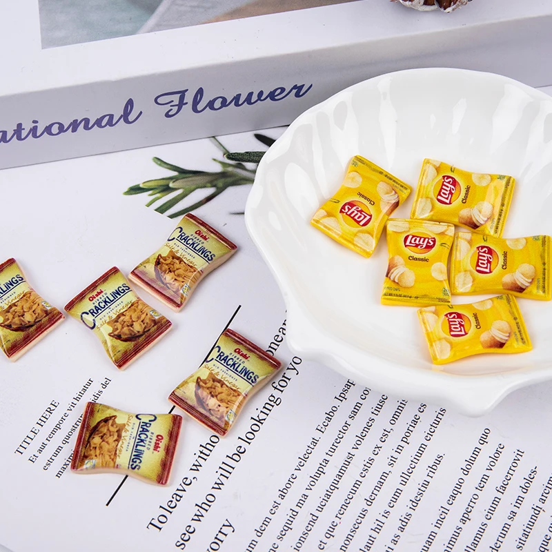

5Pcs 1/6 Scale Miniature Dollhouse Snack Mini Potato Chips Food for Doll House Pretend Play Kitchen Accessories Toy