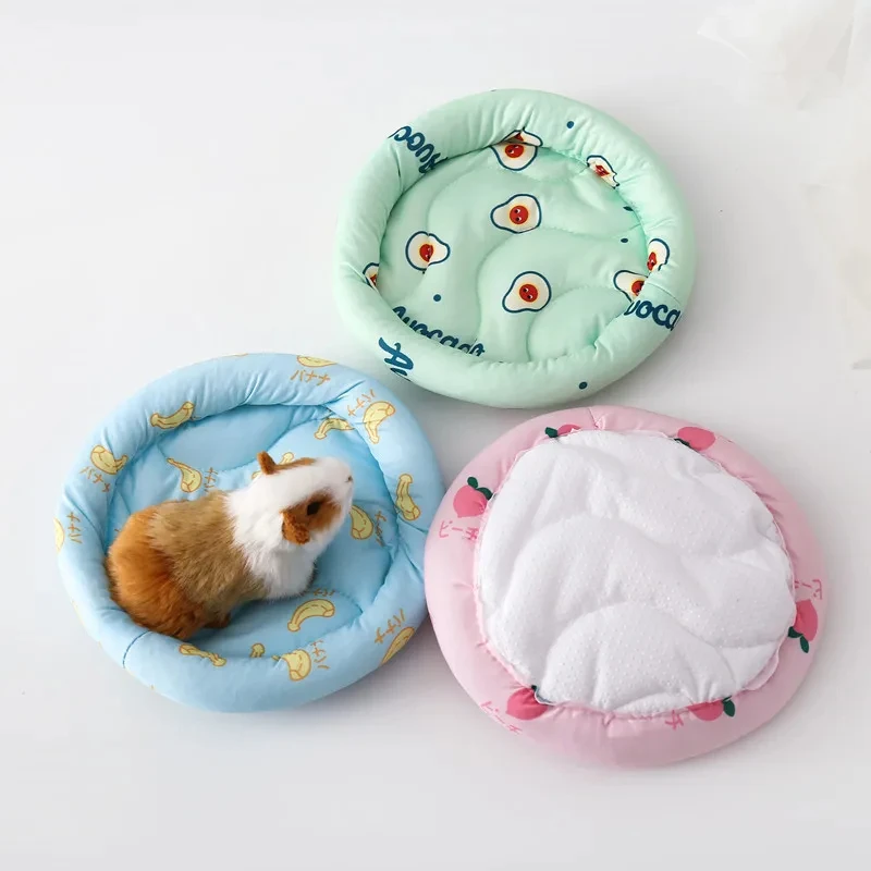 Circular Small Animal Sleep Mat 3