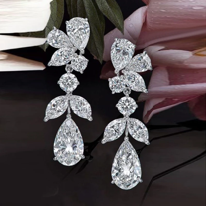 Huitan Ästhetisches Design Damen-Ohrringe mit weißem Zirkonia, Hochzeit, Verlobung, Braut-Ohrringe für Party-Schmuck