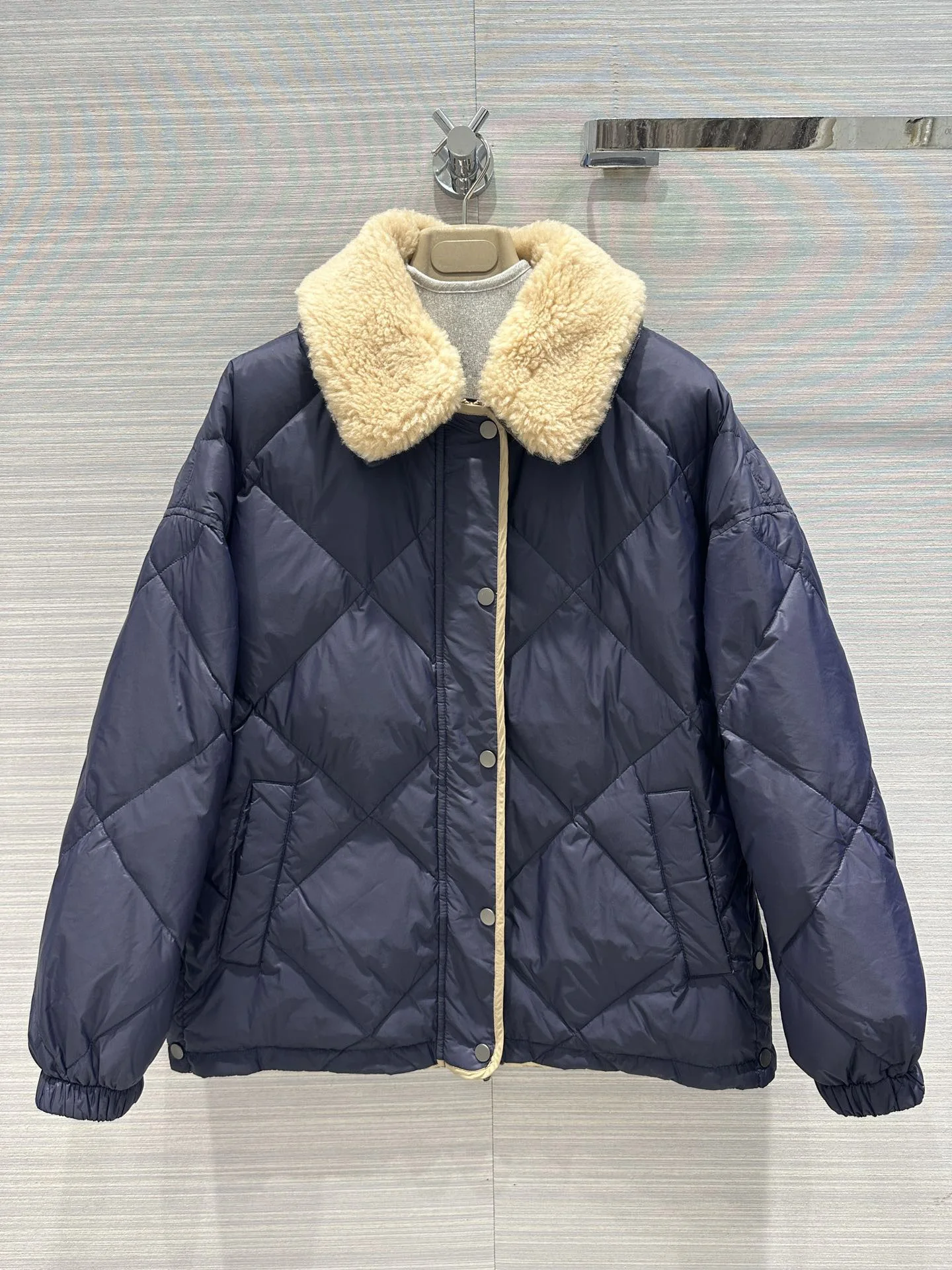 

2023 Women's Clothing wool collar bread down coat Winter New