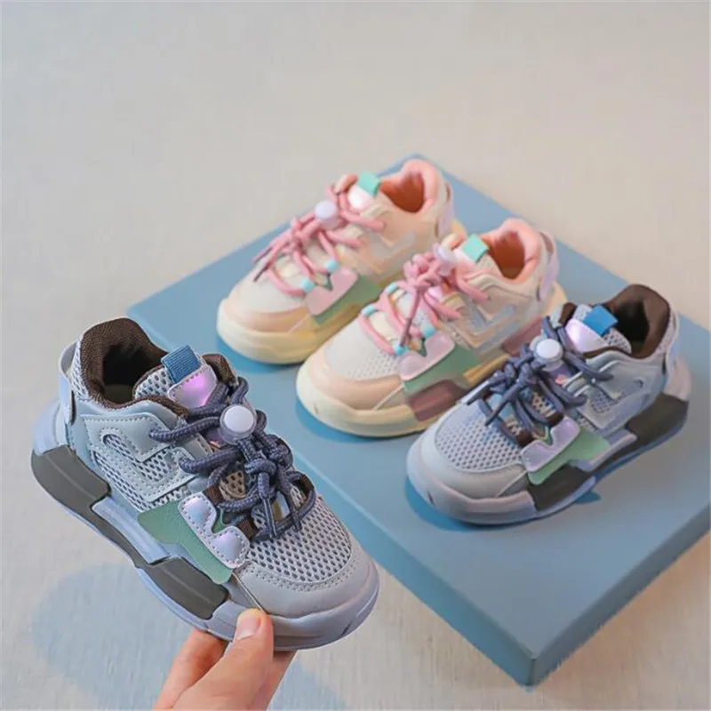 Children's Tennis Shoes Fall 2022 New Spring Girls' Sports Shoes Breathable Mesh Boys Light Running Shoes White Black Sneakers