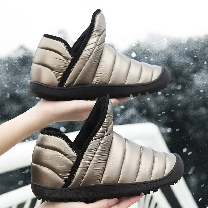 New Snow Boots Women's Winter Plush Thickening 2023 New Cotton Shoes Outdoor Snow Cotton Winter Bread Shoes Women