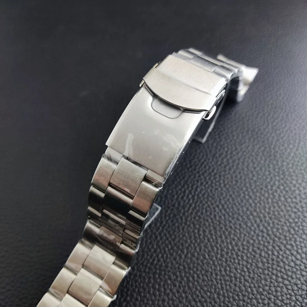 Men's Black Matte Steel Watch Case with Sapphire Glass & 22mm Band