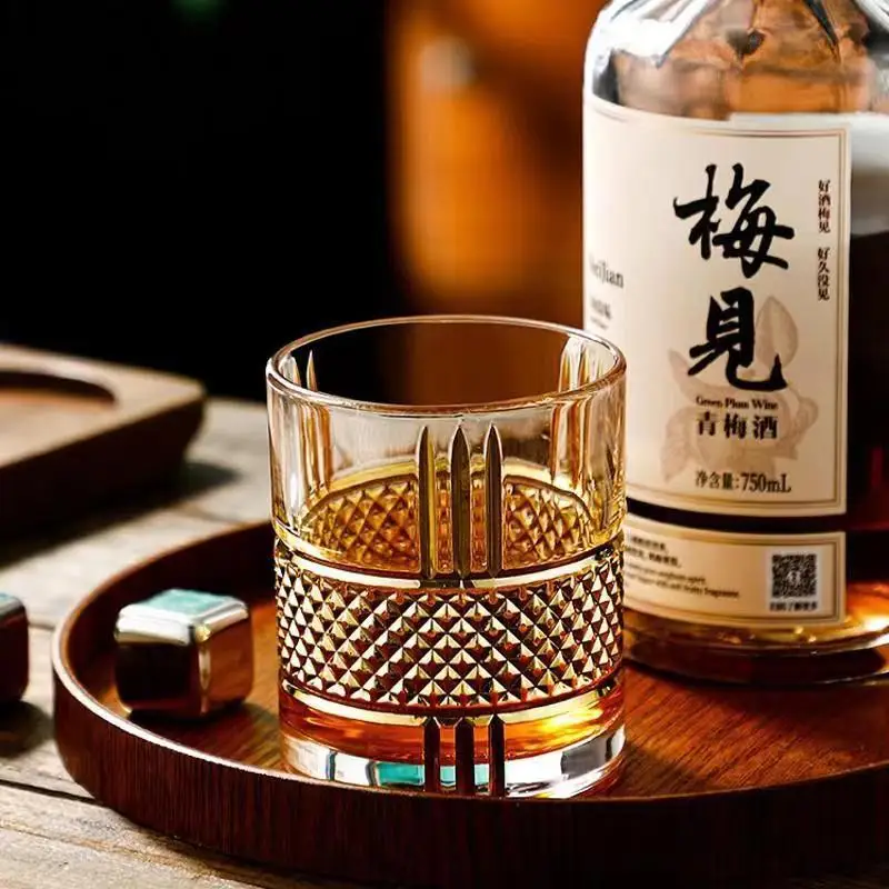 European Style Luxury Golden Old Fashioned Whiskey Rock Glass Diamond Cut Pattern Whisky Tumbler Trace Gold Wine Glass Beer Cup whiskey glass wine glass