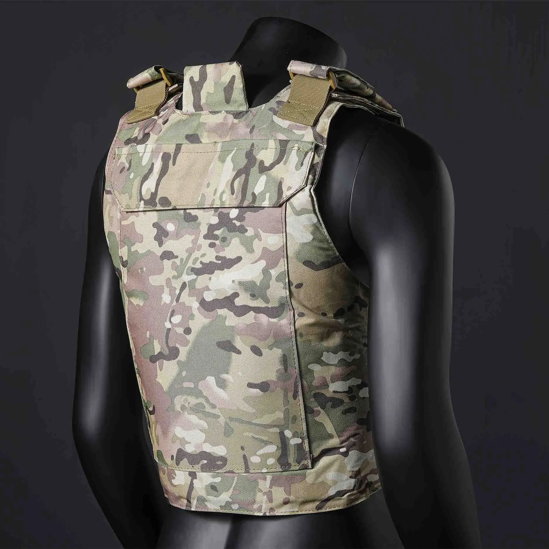 Black Outdoor Training Vest for Wilderness Adventure and Hunting