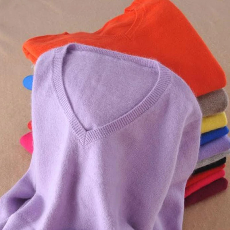 

2022 New Women's Cashmere Sweater Fashion Knit V-Neck Sweater Large Solid Color Bottom Top Spring/Autumn/Winter S-3XL