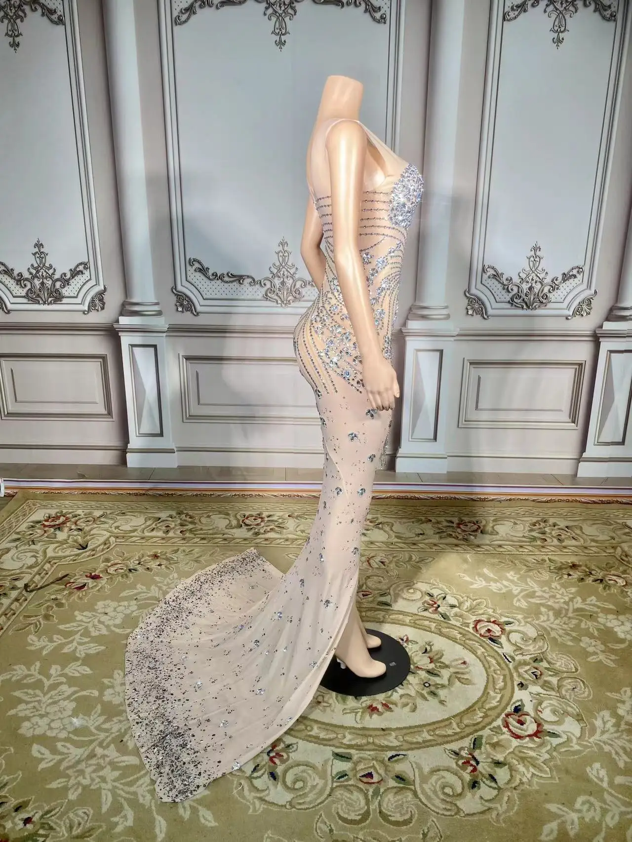 Sparkly Rhinestones Mesh Transparent Strapless Backless Floor