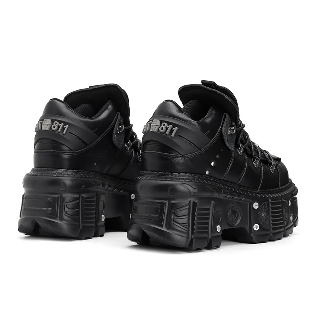 2025 New Punk Style Women Shoes Lace-up Heel Height 6CM Platform Shoes Woman Gothic Ankle Rock Boots Metal Decor Woman Sneakers 4